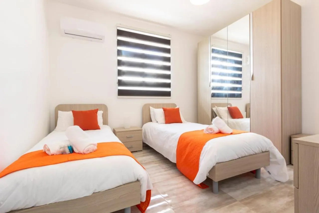 Apartment Kalkara - Modern 2 Bedrooms Apt Nb 3 - Happy Rentals Malta