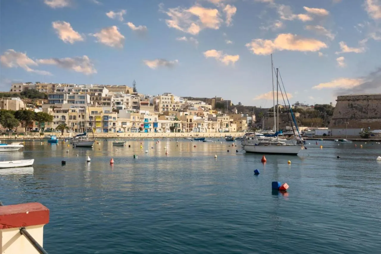 Kalkara - Modern 2 Bedrooms Apt Nb 3 - Happy Rentals