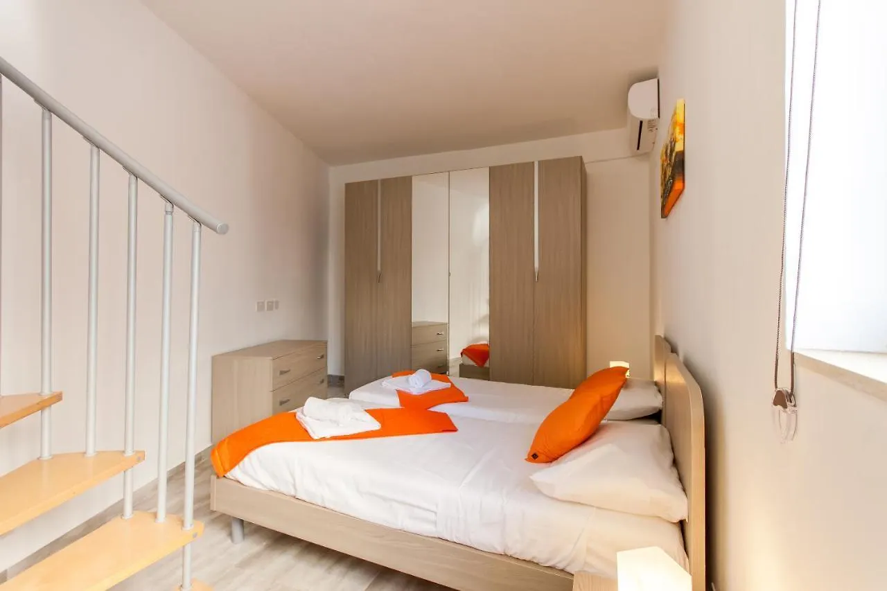 Kalkara - Modern 2 Bedrooms Apt Nb 3 - Happy Rentals Malta